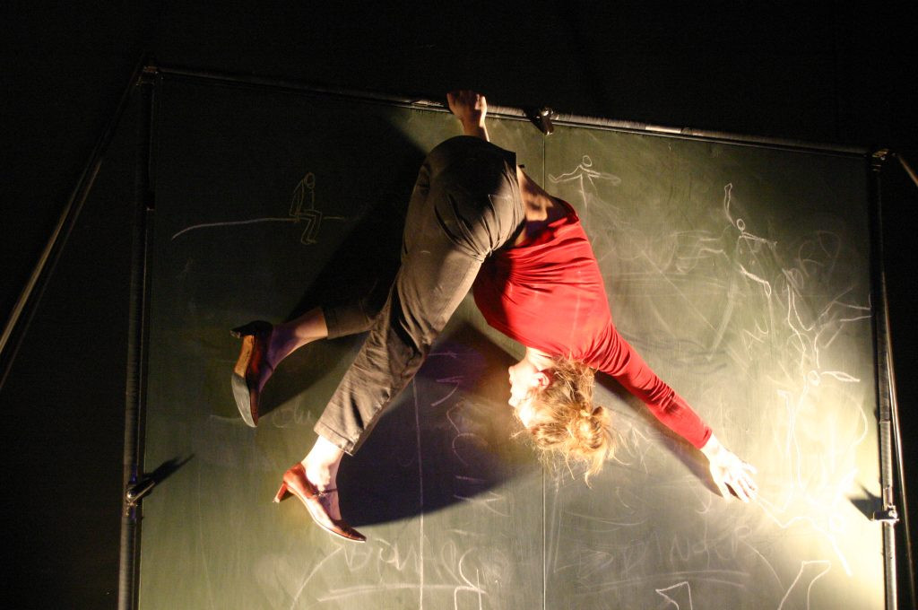 Rhizikon, spectacle de Chloé Moglia à la Maison d'arrêt de Saint-Brieuc
